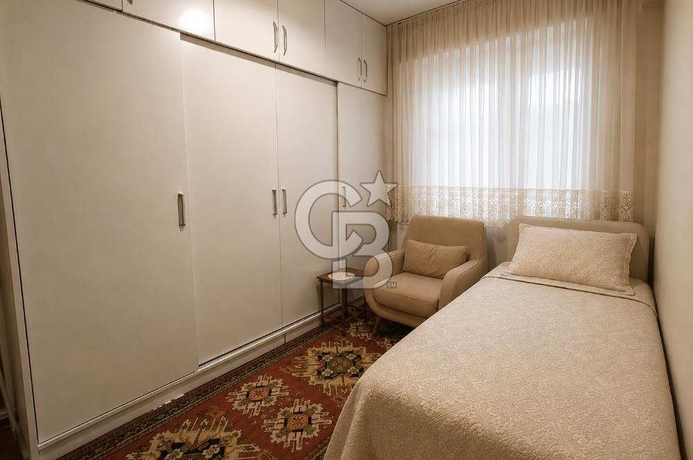 Karşıyaka Tersane Mah. 3+1 Tadilatlı Satılık Daire