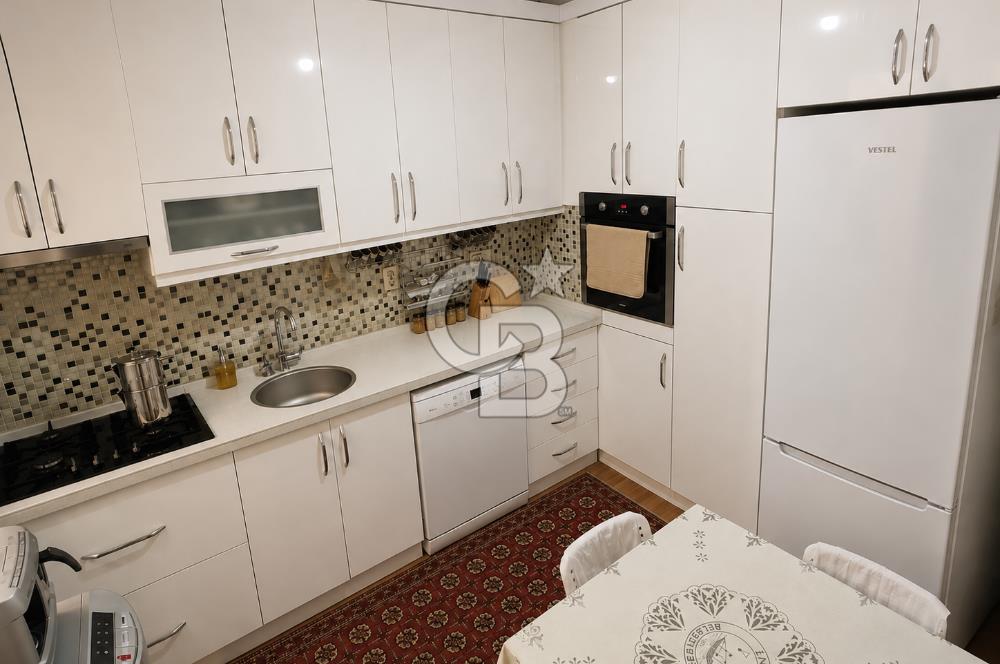 Karşıyaka Tersane Mah. 3+1 Tadilatlı Satılık Daire