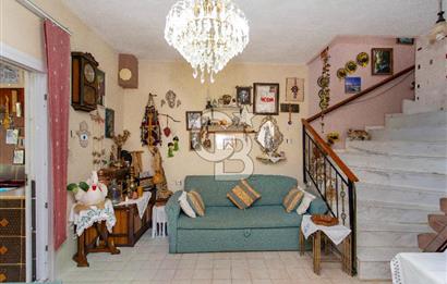 Foça Mercankent Sitesi'nde Satılık 2+1 Fırsat Villa