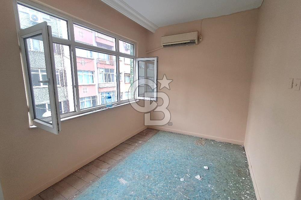 Şehremini Mahallesinde Kiralık 2+1 Daire.