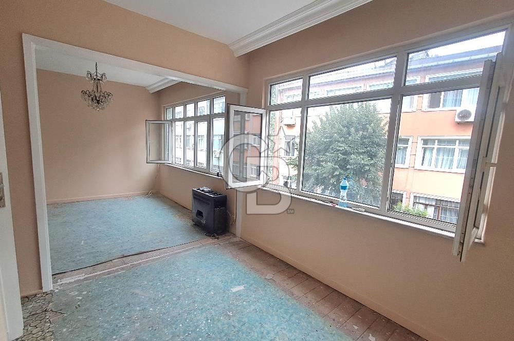 Şehremini Mahallesinde Kiralık 2+1 Daire.