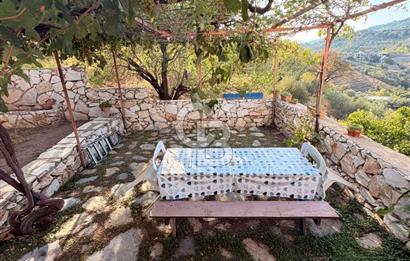 DOĞAYLA İÇ İÇE NARLIDA MÜSTAKİL SATILIK