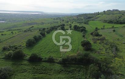 ÇANAKKALE KEMEL KÖYÜNDE BARAJ MANZARALI YATIRIMLIK TARLA