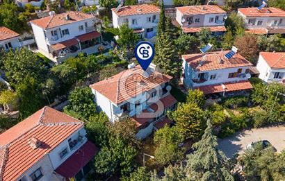 Foça Mercankent Sitesi'nde Satılık 2+1 Fırsat Villa