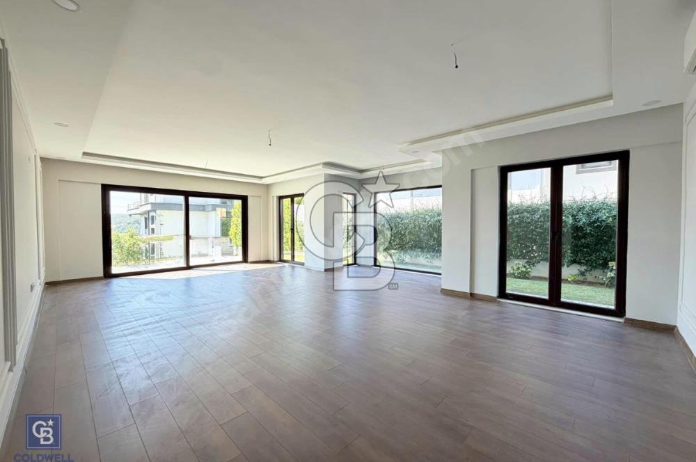 Bademli Ted Koleji Karşısı Asansörlü, Müstakil Bahçeli 4+2 Villa