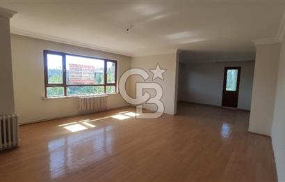 Çankaya Birlik Mahallesinde 254 m2 Net Kullanım Alanı olan 3+1 satılık Dublex Daire