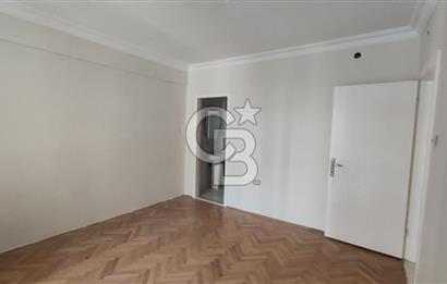 Çankaya Birlik Mahallesinde 254 m2 Net Kullanım Alanı olan 3+1 satılık Dublex Daire