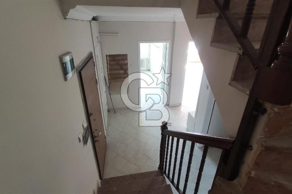 Çankaya Birlik Mahallesinde 254 m2 Net Kullanım Alanı olan 3+1 satılık Dublex Daire