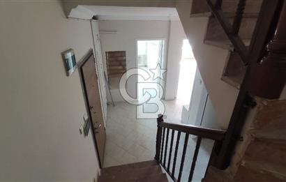 Çankaya Birlik Mahallesinde 254 m2 Net Kullanım Alanı olan 3+1 satılık Dublex Daire