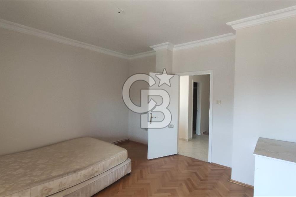 Çankaya Birlik Mahallesinde 254 m2 Net Kullanım Alanı olan 3+1 satılık Dublex Daire
