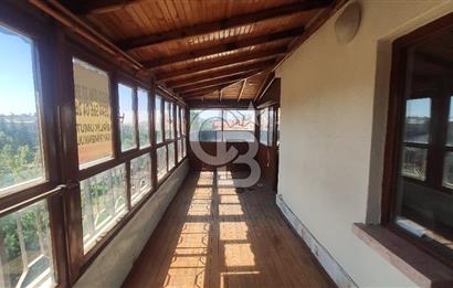 Çankaya Birlik Mahallesinde 254 m2 Net Kullanım Alanı olan 3+1 satılık Dublex Daire