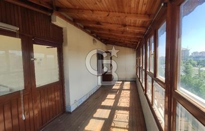 Çankaya Birlik Mahallesinde 254 m2 Net Kullanım Alanı olan 3+1 satılık Dublex Daire