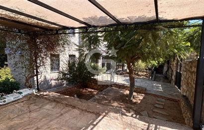 ESKİ DATÇA DA SATILIK 514 M² ARSA İÇİNDE 4+2 TAŞ VİLLA