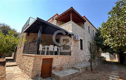 ESKİ DATÇA DA SATILIK GENİŞ BAHÇELİ MÜSTAKİL 4+1 TAŞ EV