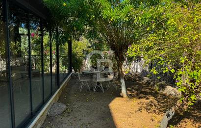 ESKİ DATÇA DA SATILIK 514 M² ARSA İÇİNDE 4+2 TAŞ VİLLA