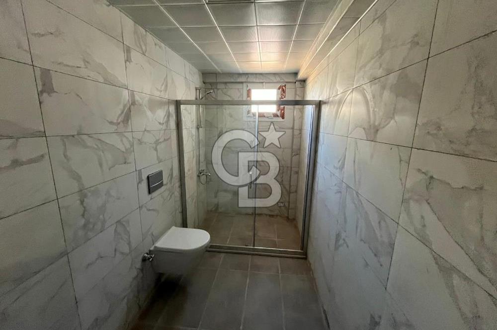 Foça Yenibağarası Havuzlu Sitede 1+1 Kiralık Daire