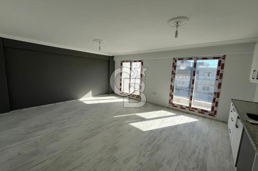 Foça Yenibağarası Havuzlu Sitede 2+1 Kiralık Daire