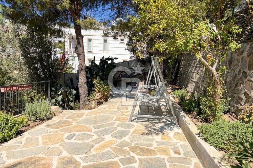 BODRUM-ORMANCILAR SİTESİ DENİZ MANZARALI KİRALIK VİLLA
