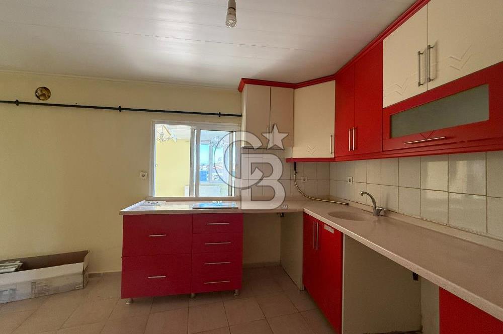 Yenifoça Gencelli'de Kiralık Geniş 1+1 Daire