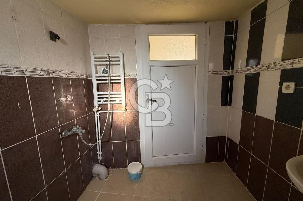 Yenifoça Gencelli'de Kiralık Geniş 1+1 Daire