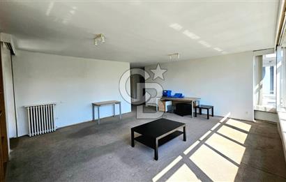 ÇANKAYA BÜKLÜM SOKAK'TA BALKONLU ASANSÖRLÜ 3+1 OFİS / DAİRE