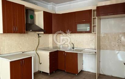 Çekmeköy Merkez Mah. Merkezi Konumda Kiralık 2+1 80 M2 Daire