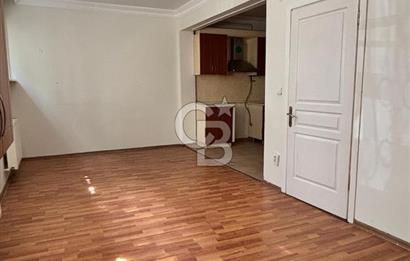 Çekmeköy Merkez Mah. Merkezi Konumda Kiralık 2+1 80 M2 Daire