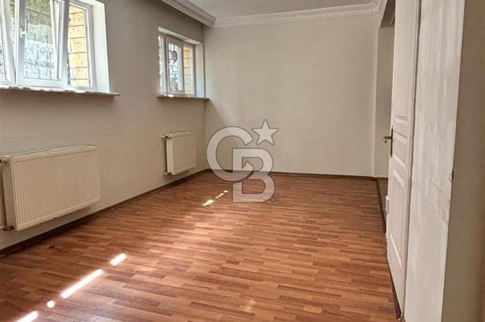 Çekmeköy Merkez Mah. Merkezi Konumda Kiralık 2+1 80 M2 Daire
