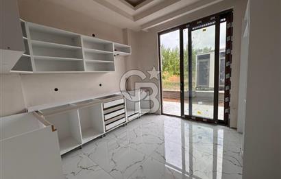 CB ENVOY | Başiskele Yeniköy'de Site İçi Tripleks 4+1 Lüks Villa