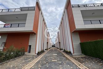 CB ENVOY | Başiskele Yeniköy'de Site İçi Tripleks 4+1 Lüks Villa - 4 - 370117