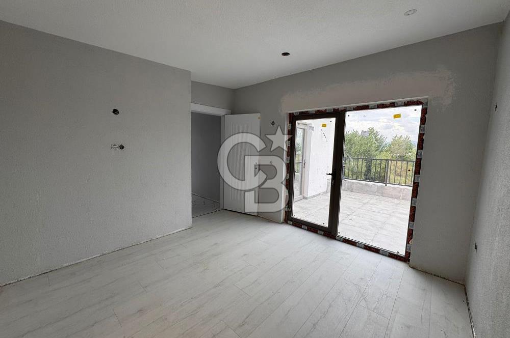 CB ENVOY | Başiskele Yeniköy'de Site İçi Tripleks 4+1 Lüks Villa
