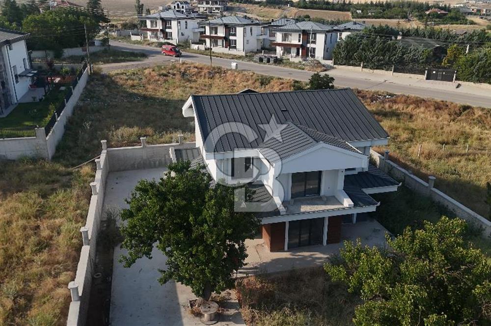 Beynamda 2+1 eşyalar dahil keyifli villa