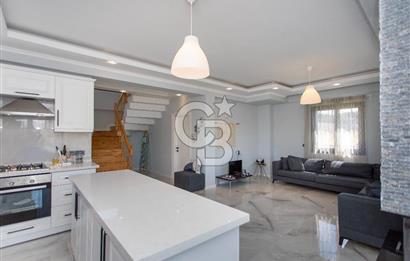 Foçaköy'de Kiralık Eşyalı 4+1 Müstakil Havuzlu Villa