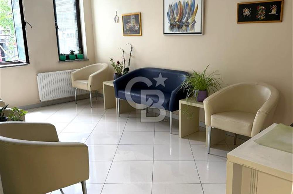 KIZILAY IHLAMUR SOK. HAN İÇERİSİNDE İÇİ YAPILI 1+1 SATILIK OFİS