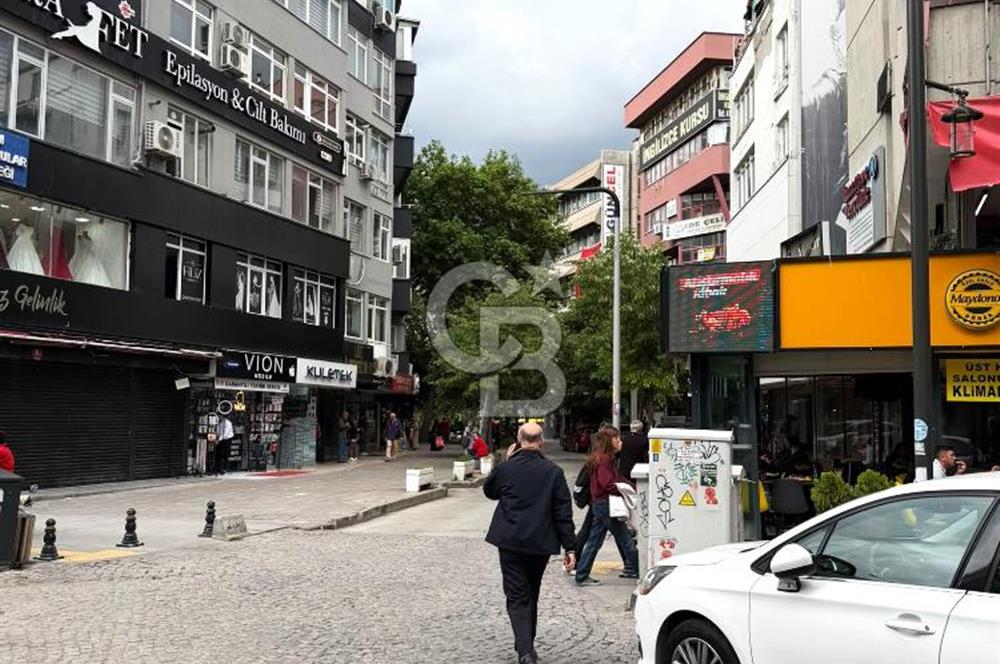 KIZILAY IHLAMUR SOK. HAN İÇERİSİNDE İÇİ YAPILI 1+1 SATILIK OFİS