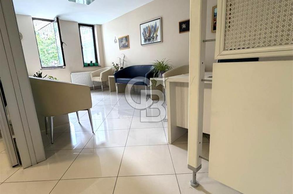 KIZILAY IHLAMUR SOK. HAN İÇERİSİNDE İÇİ YAPILI 1+1 SATILIK OFİS
