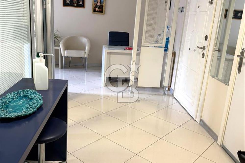 KIZILAY IHLAMUR SOK. HAN İÇERİSİNDE İÇİ YAPILI 1+1 SATILIK OFİS