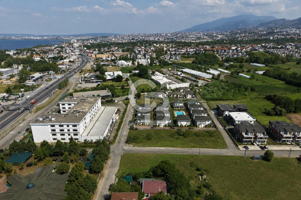 YENİKÖY'DE PRESTİJLİ KONUMDA, SATILIK 725 m² VİLLA İMARLI ARSA