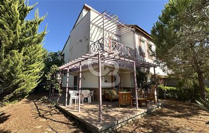 CB FARK'tan 200 m2 Bahçeli Köşe Konum 3+1 Satılık Villa