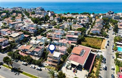 KUŞADASI KADINLAR DENİZİ’NDE PLAJA 300 METRE, CADDE ÜZERİNDE 3+2 VİLLA