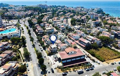 KUŞADASI KADINLAR DENİZİ’NDE PLAJA 300 METRE, CADDE ÜZERİNDE 3+2 VİLLA