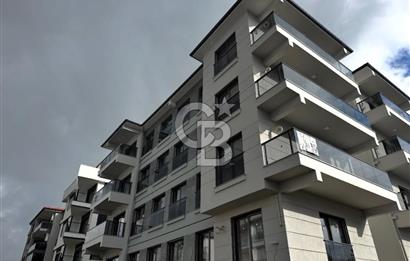 SEFERİHİSARIN GÖZDE LOKASYONUNDA HAVUZLU SIFIR 1+1 DAİRE