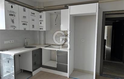 SEFERİHİSARIN GÖZDE LOKASYONUNDA HAVUZLU SIFIR 1+1 DAİRE