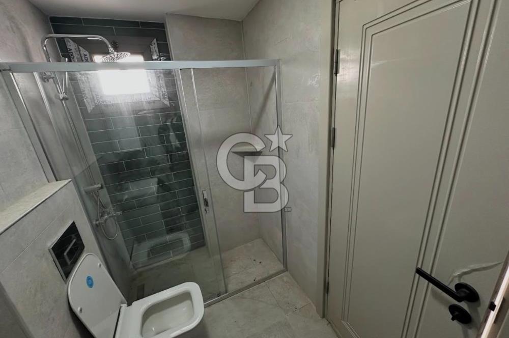 SEFERİHİSARIN GÖZDE LOKASYONUNDA HAVUZLU SIFIR 1+1 DAİRE