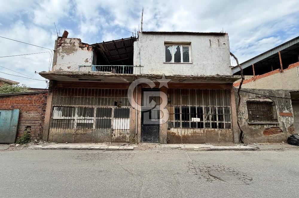Yeşillik Caddesi Yakını Kira Getireli İki Katlı Bina