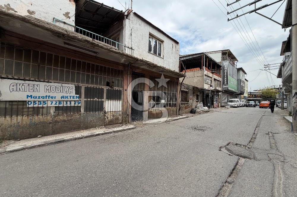 Yeşillik Caddesi Yakını Kira Getireli İki Katlı Bina
