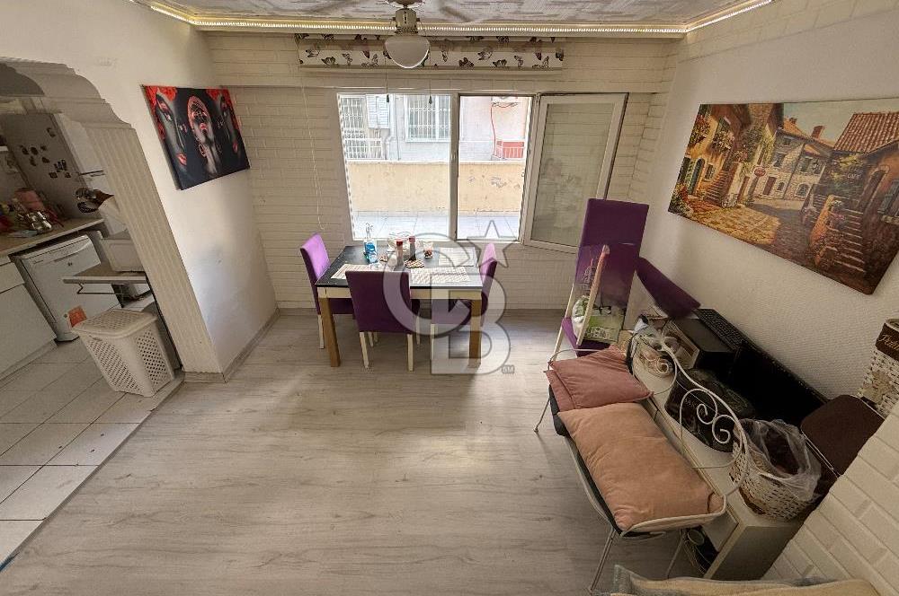 İzmir Konak Güzelyalı Mahallesinde Satılık Bahçe Katı