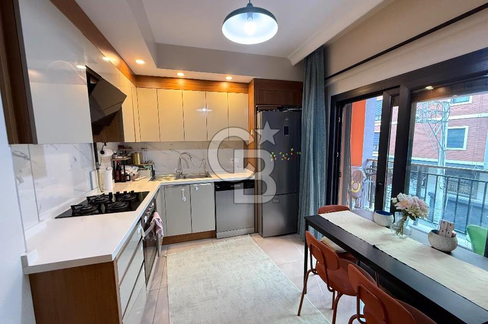 KARŞIYAKA ŞEMİKLER’DE GENÇ BİNADA 2+1 DAİRE