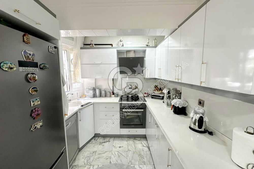 KUŞADASI KADINLAR DENİZİ’NDE PLAJA 300 METRE, CADDE ÜZERİNDE 3+2 VİLLA