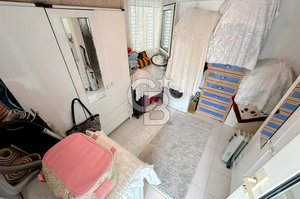 KUŞADASI KADINLAR DENİZİ’NDE PLAJA 300 METRE, CADDE ÜZERİNDE 3+2 VİLLA